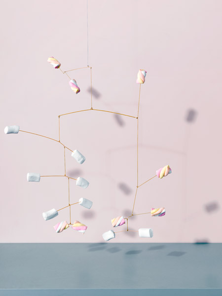 Image of Hanging Mobile made with marshmallows by Carl Kleiner in an homage to Alexander Calder